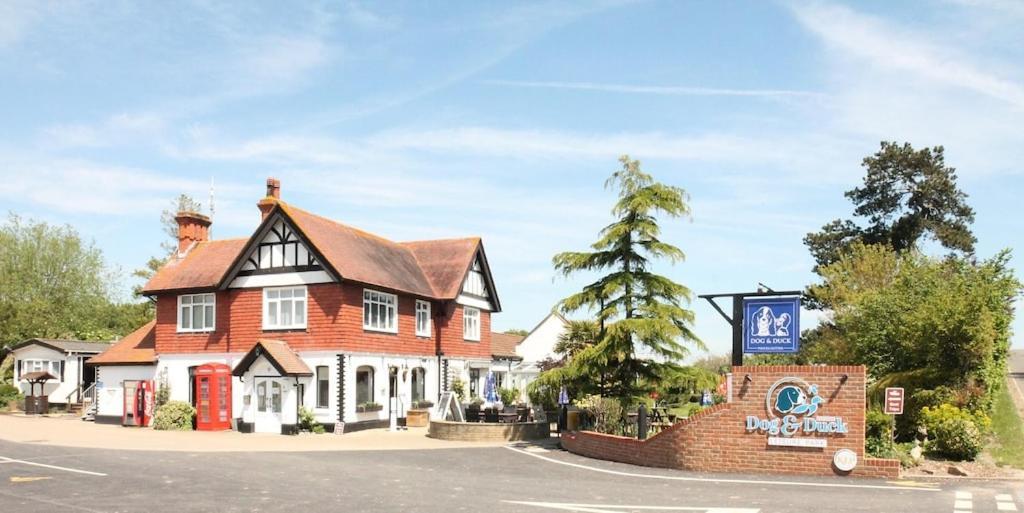 Countryside Holiday Park By The River Nr Canterbury Exteriör bild