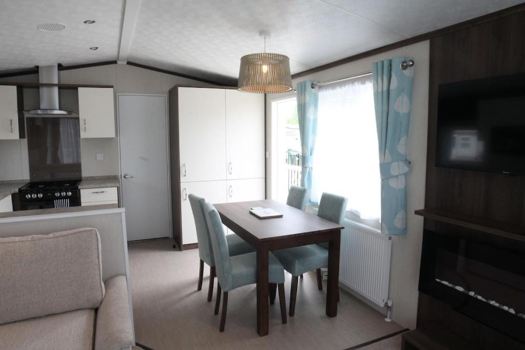 Countryside Holiday Park By The River Nr Canterbury Exteriör bild